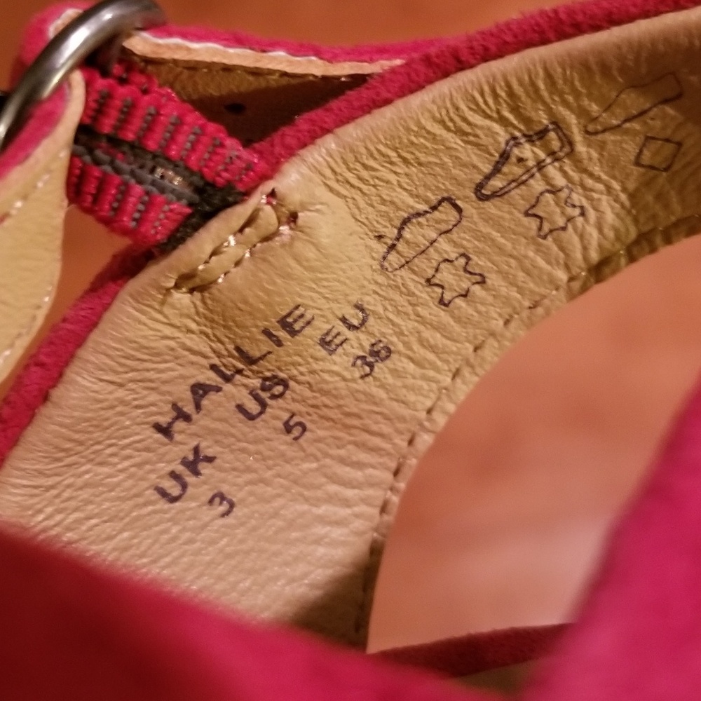 Hotter Hallie Suede Sandal - Picture 7 of 7